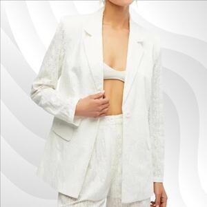 2/$50 WeWoreWhat White Cotton Eyelet Blazer Size S | Feminine & Polished Layer